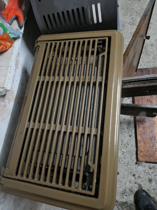 Piec na węgiel I drzewo