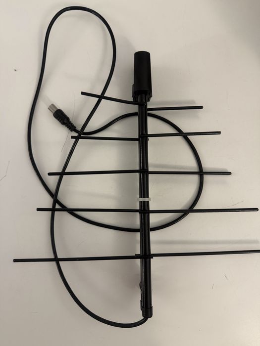 Кімнатна антена