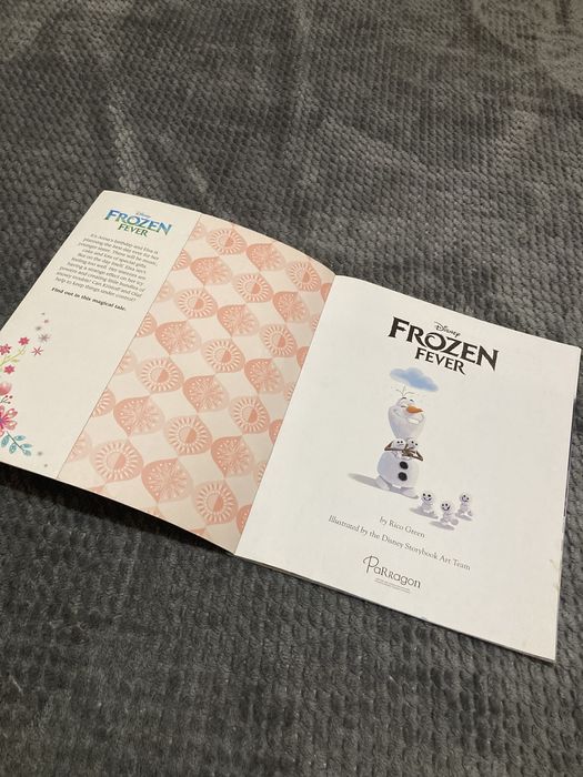 Книга, книга англійською мовою, книга Frozen
