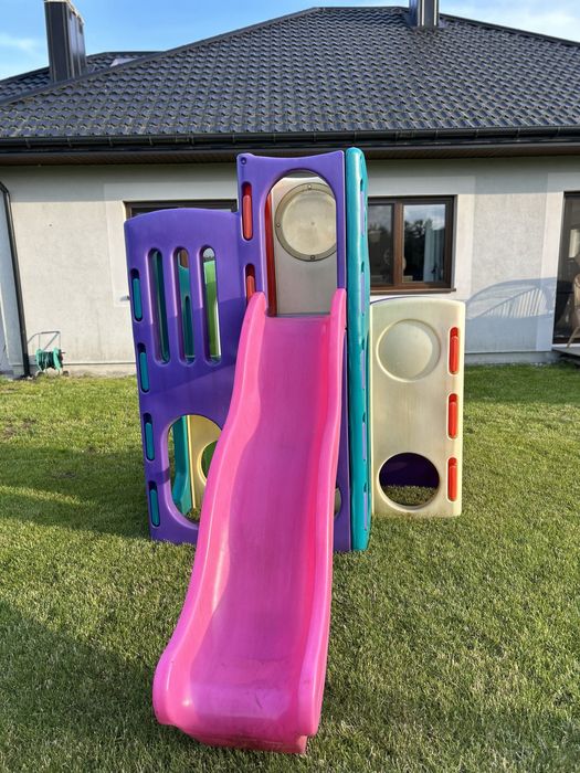 Malpi gaj little tikes