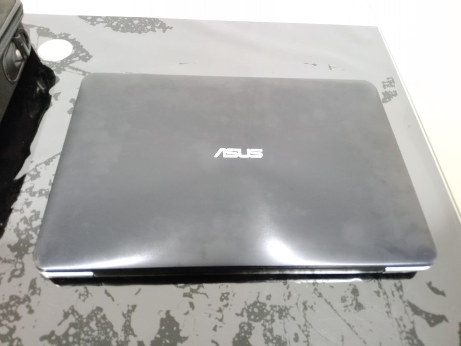 Portátil ASUS X555L | Intel i5 | Gráfica Dedicada NVidia | Estimado
