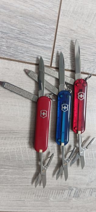 Victorinox швейцарський міні чемп  Рамблер кавалер