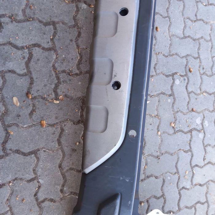 Para choques tras ford focus 3. cn15-17k835