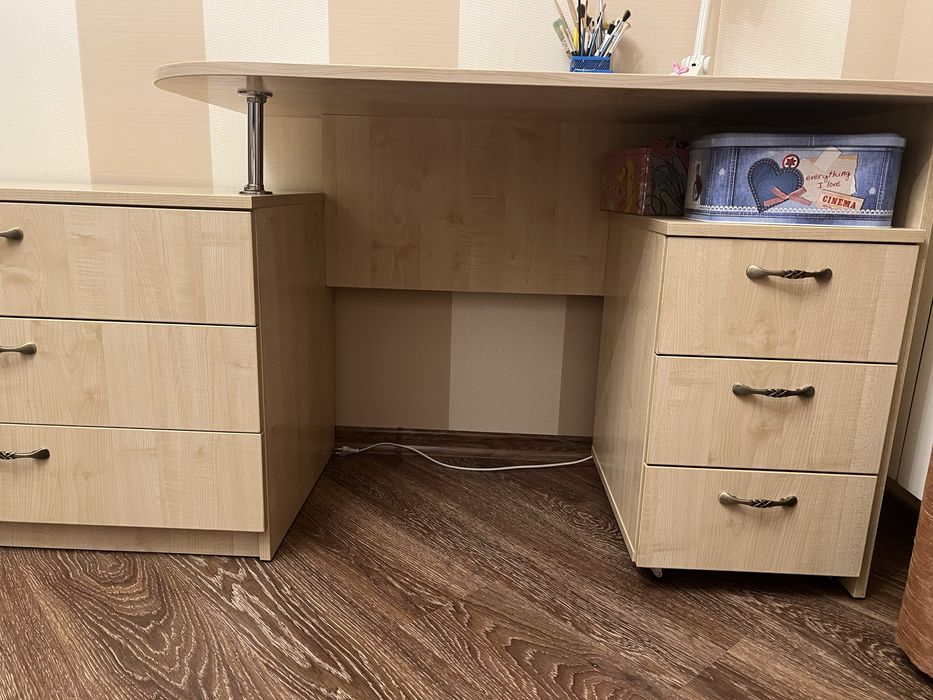 Продаються меблі для  дитячоі кімнати.