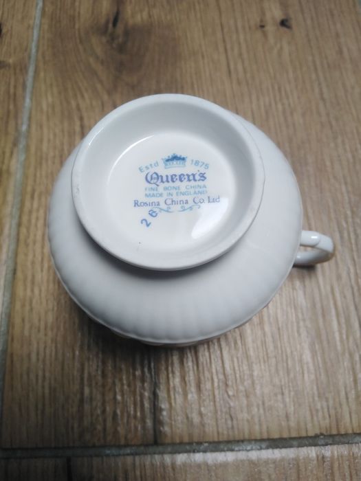 Duo Queen's Fine Bone China