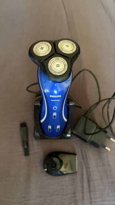 Бритва Fhilips SensTouch