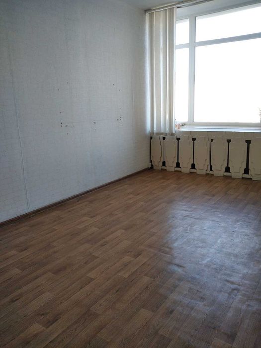 Офісні приміщення на проспекті