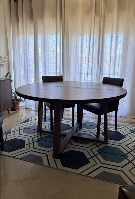 Mesa de Sala /  MÖRBYLÅNGA