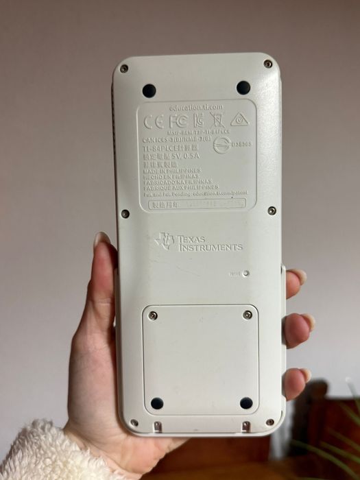 Calculadora gráfica TEXAS TI84 Plus CE-T