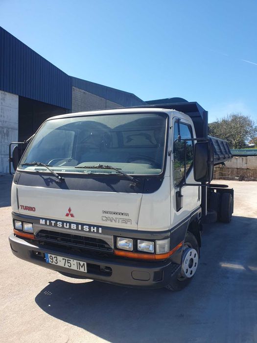 Mitsubishi Canter trivasculante