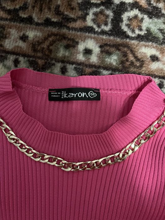 Кофта рожева з рюшами