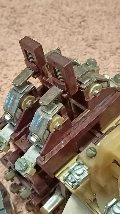 Контакторы МК1-20,  на 220/110в