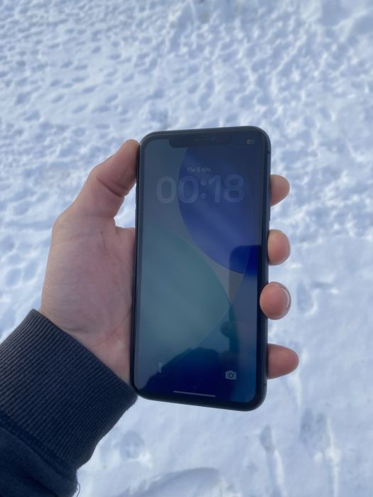 Продам iPhone 11 64 gb