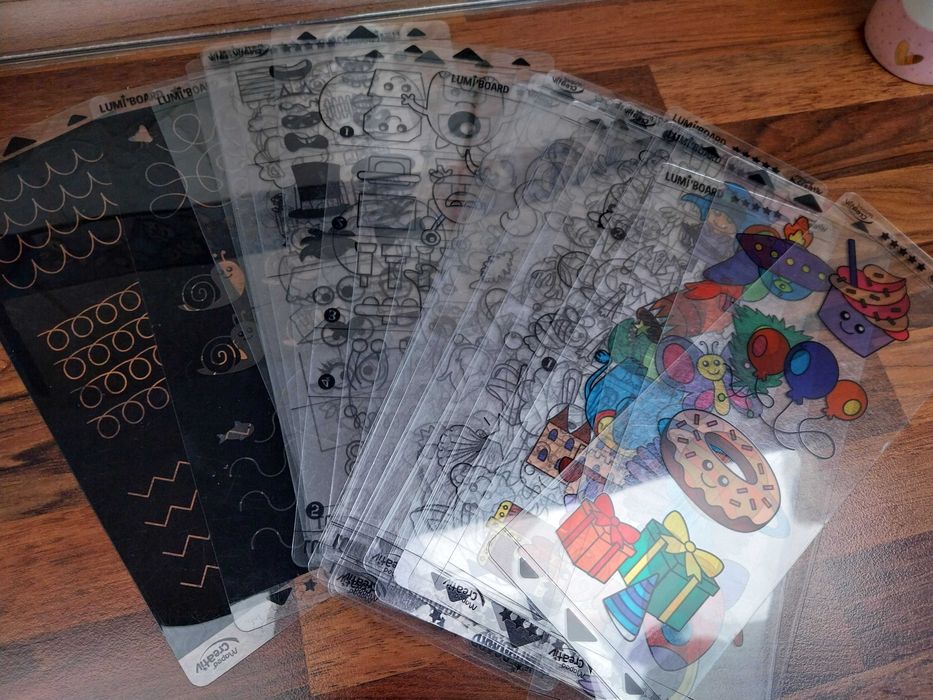 Projektor Maped Creativ podświetlana tablica do rysowania