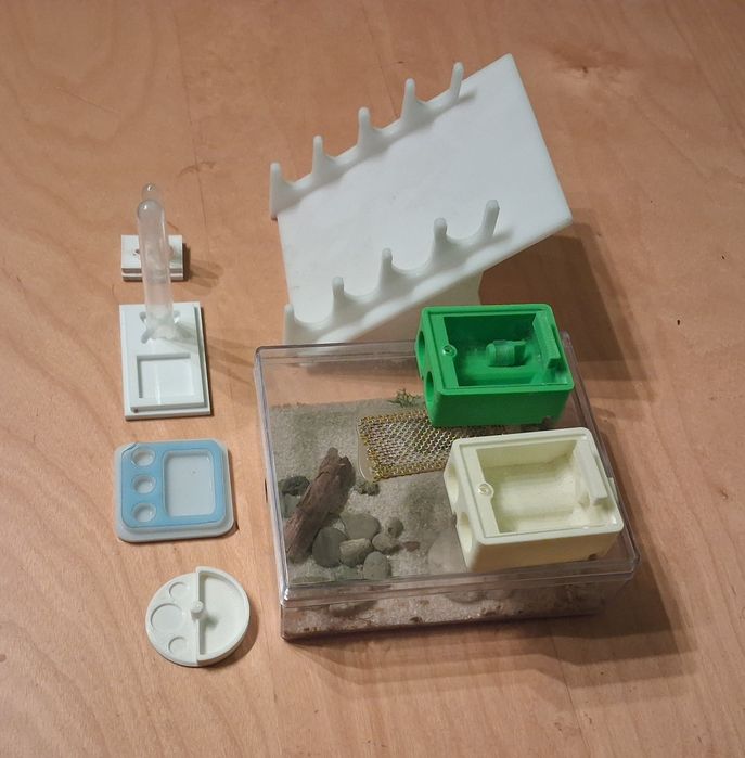 Akcesoria dla mrówek