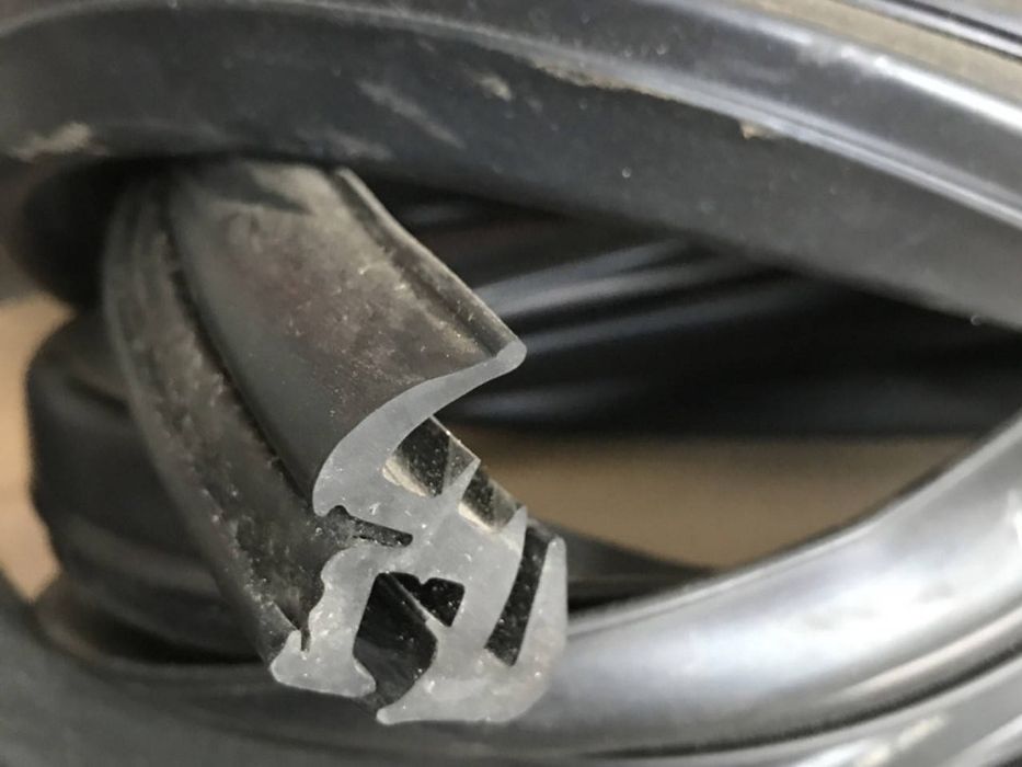 Скло лобове(вітрове)Зіл 4331, Зіл  Бичок  5301,ЗИЛ 433360,ЗИЛ 4331 Зил