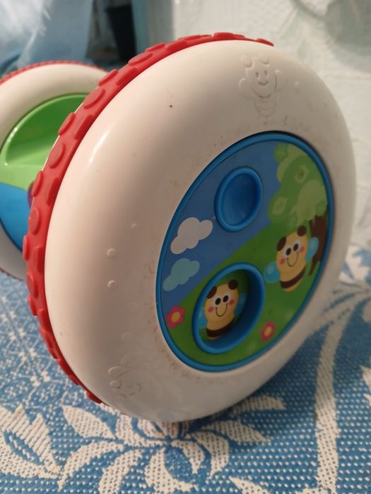 Продам інтерактивну іграшку