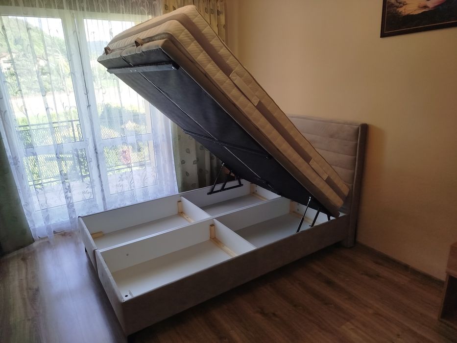 Łóżko kontynentalne + materac 140/200