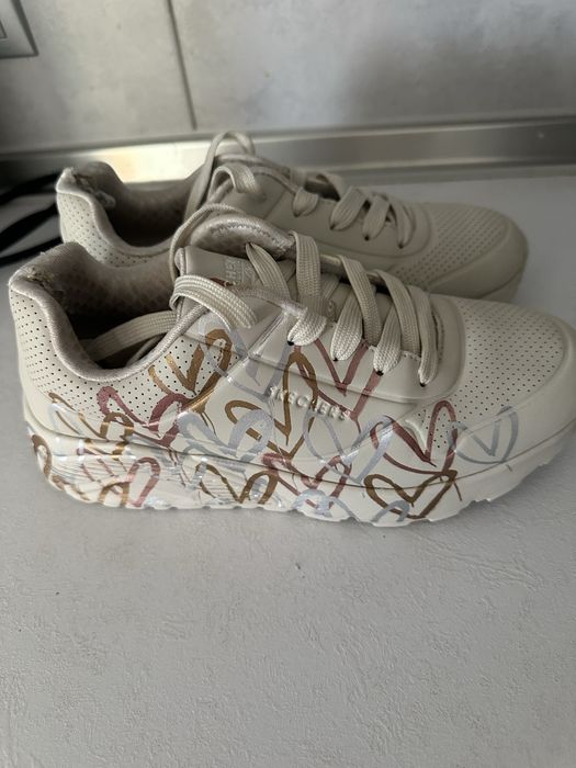 Кросівки skechers кросовки