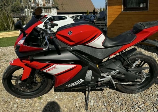 Yamaha yzf r125 rok 2010 przebieg 22k