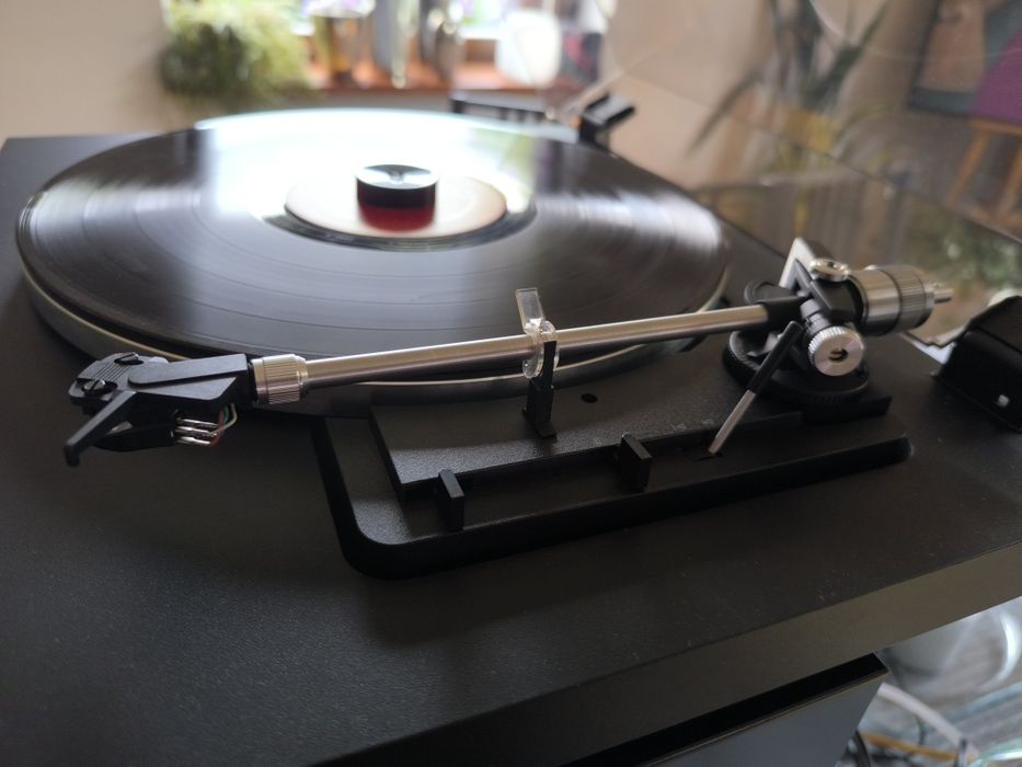 Zestaw audio Grundig z gramofonem