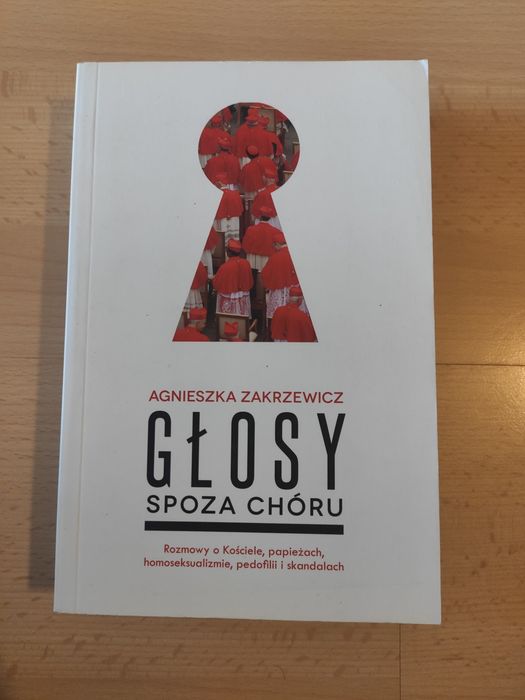Głosy spoza chóru