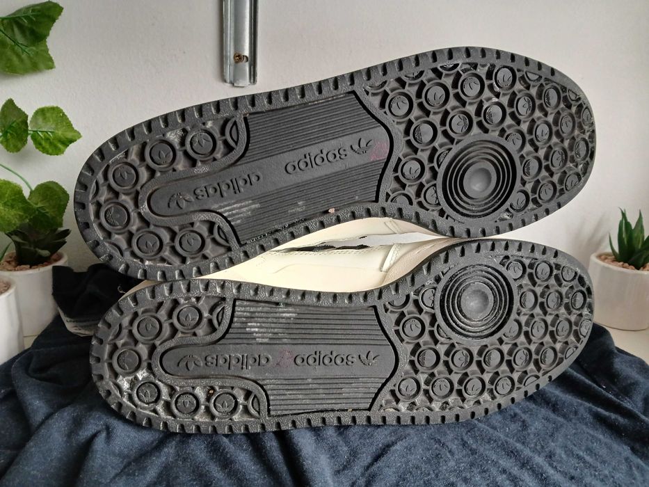 Buty adidas Forum Low CL r. 43
