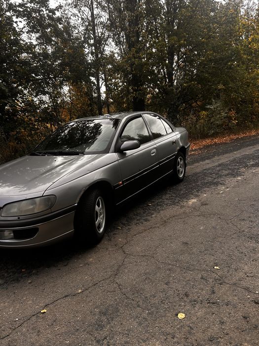 автомобіль опель