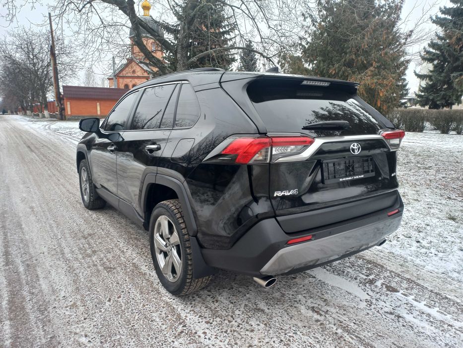 TOYOTA - RAV-4 Premium