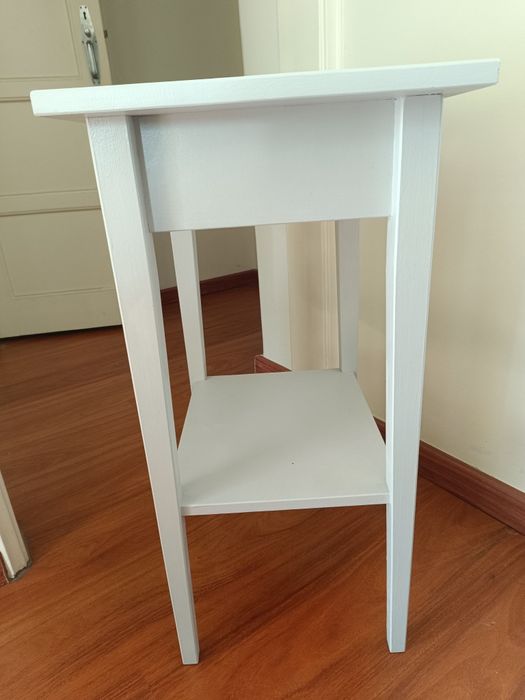 IKEA HEMNES Mesa de Cabeceira Cinza claro – Bom Estado