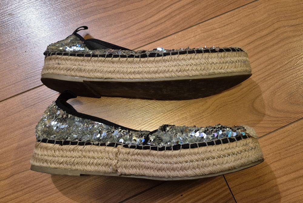 Cekinowe espadryle Zara