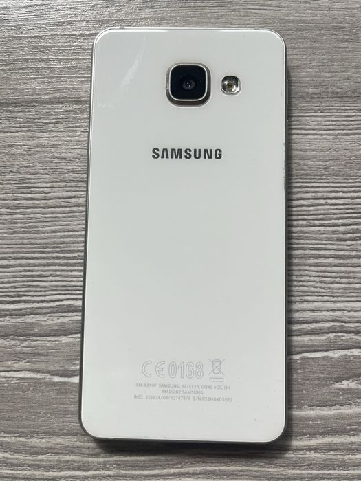 Samsung Galaxy A3 10F biały stan bardzo dobry + etui