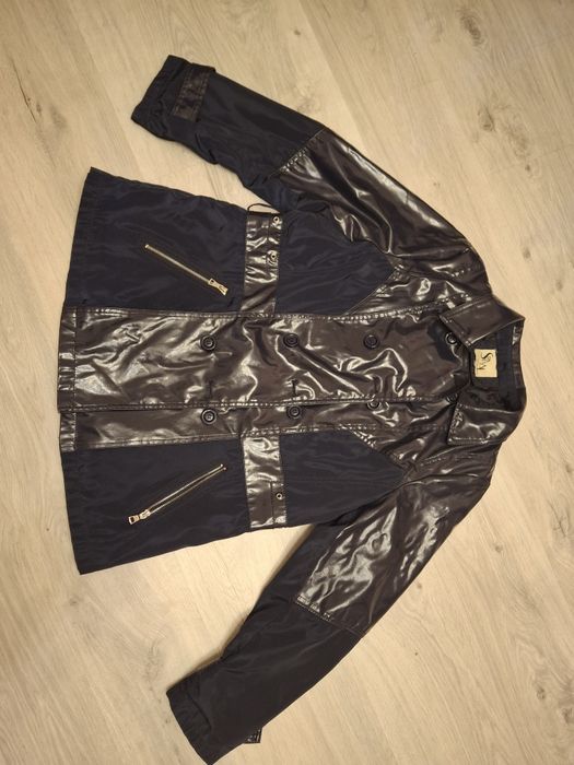 Куртка жіноча, Франція