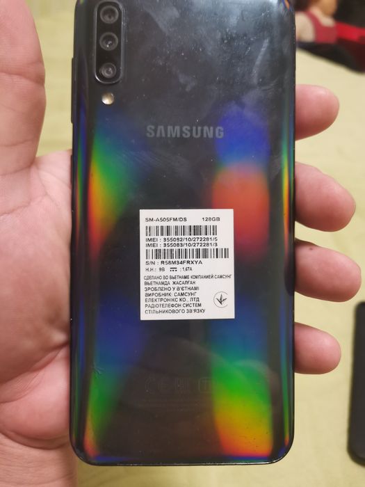 Samsung A50 на запчастини