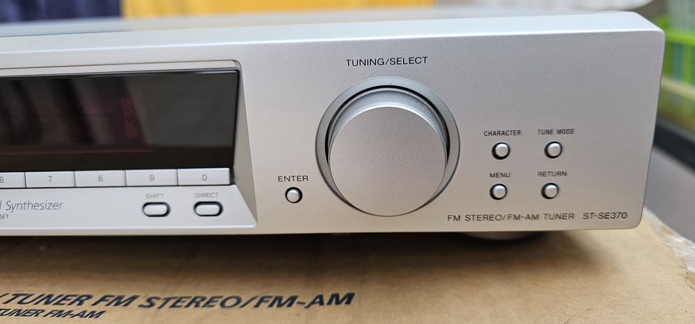 Sony Turner SF SE370 com RDS , como novo.
