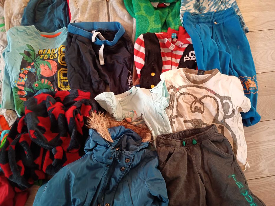 Paka 98/104 ponad 40 szt plus buty