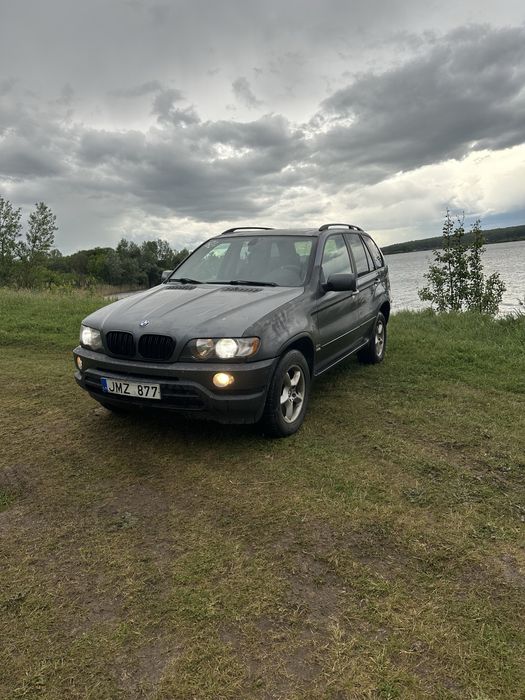 Продам BMW X5 3,0 дизель