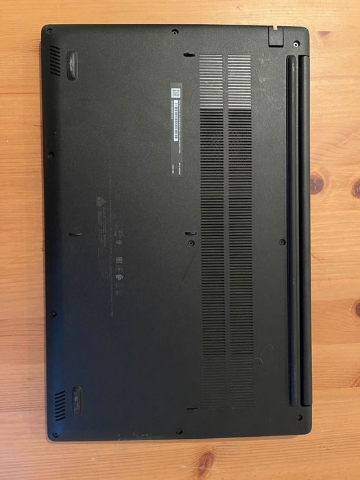 MSI Modern 15,6. windows 11 Home