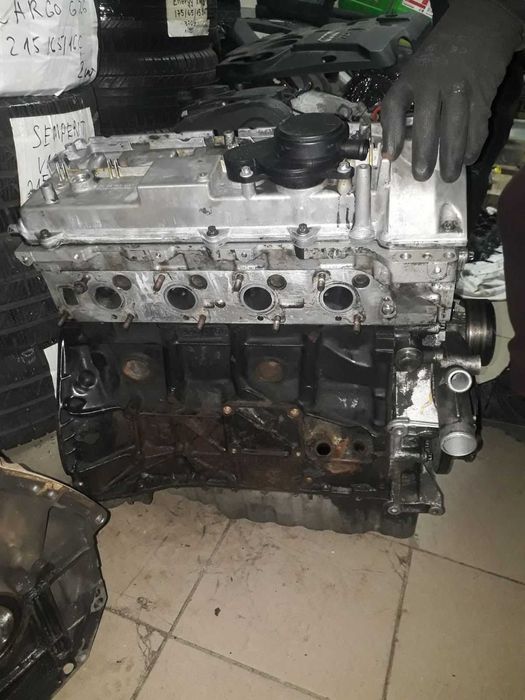 Двигун (мотор) Mercedes-Benz 611 2.2  CDI 61198150140289 99-05