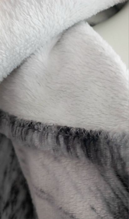 Cudna piżama M/L. Piękny kot milutka, ciepła, na zimne wieczory.