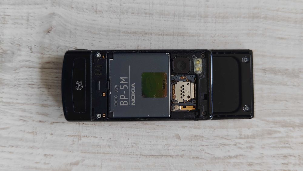 Telefon Nokia 6500 Slide