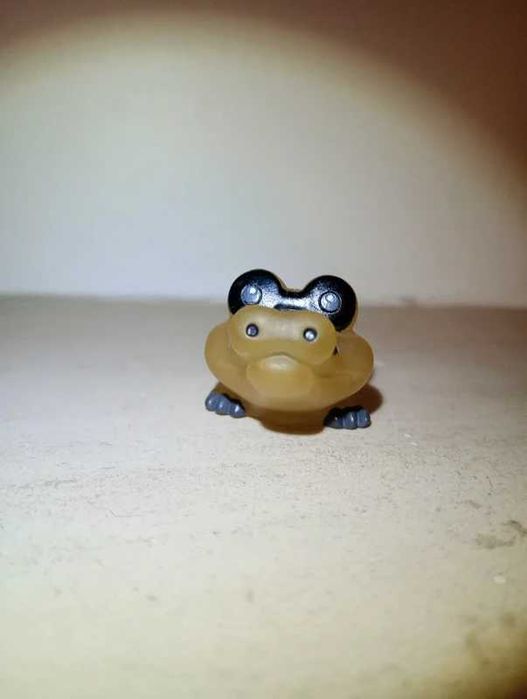 Pokémon finger puppet / brinquedo / figura pokémon Sandile da bandai