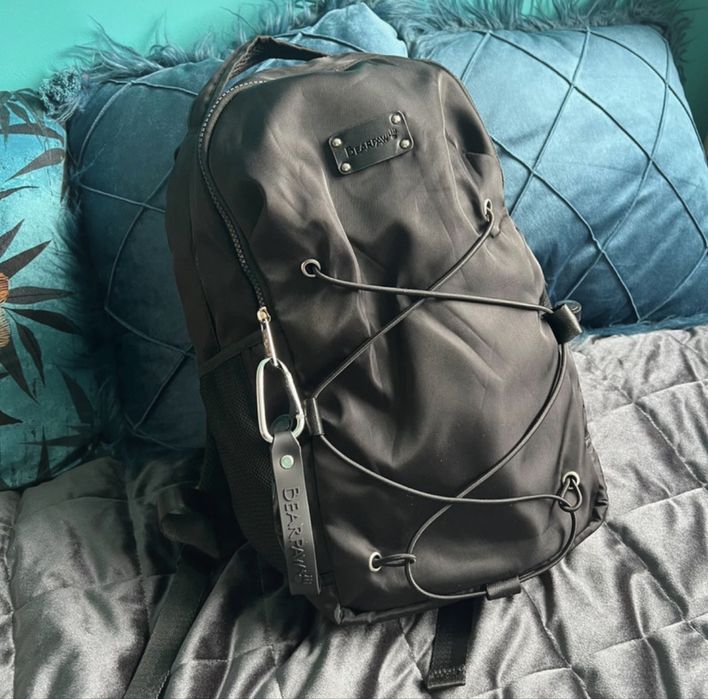 Nowy plecak A4  lapka niedzwiedzia bearpaw