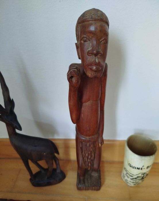 Lote de Velharias - Artesanato Africano