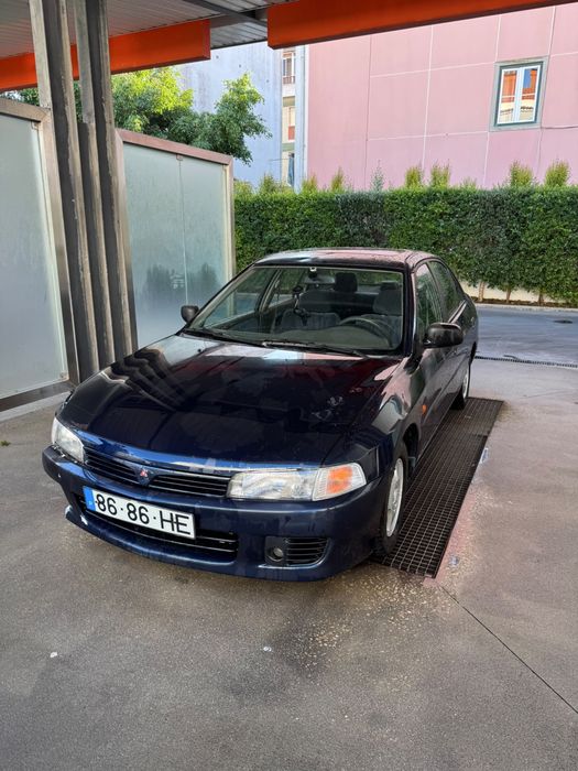 Lance 96. Tem que trocar a embreagem e o para-choque