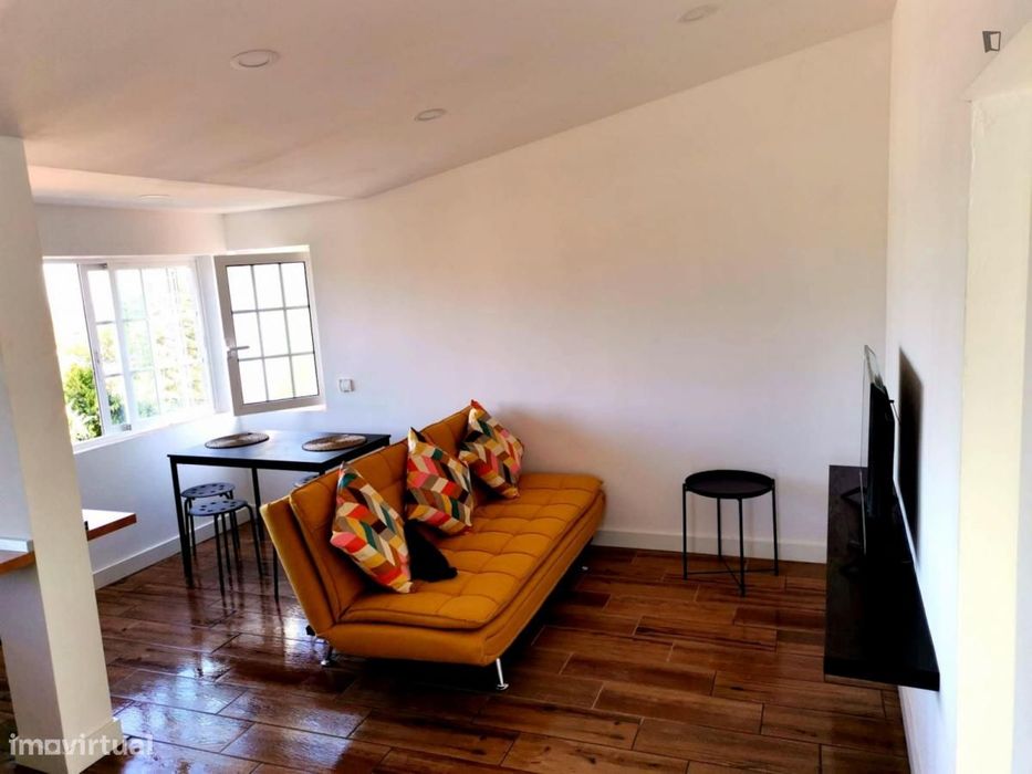 Apartamento com 1 quartos - localizado em Faro