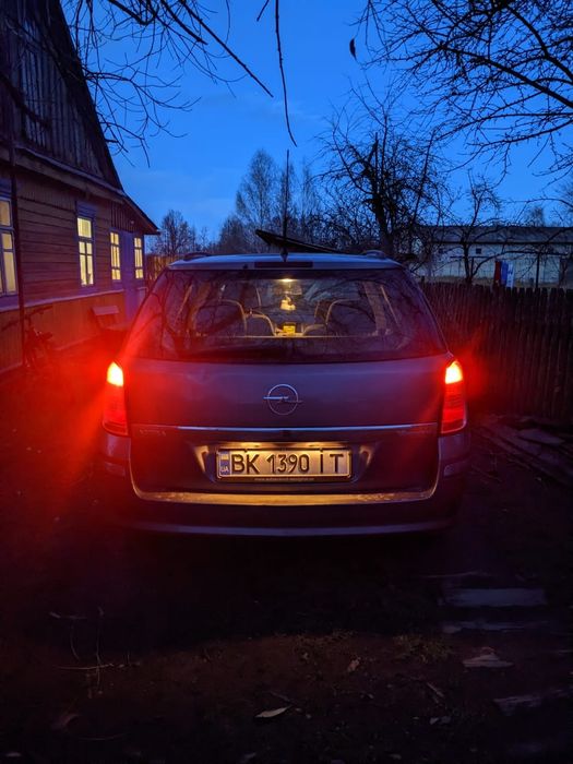 Продам Опель Астра h