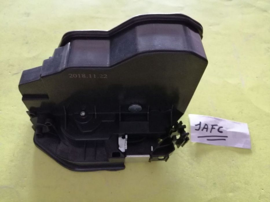 Fechos de porta Bmw Série 3 E90 e E91 NOVOS