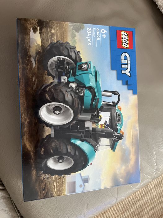 LEGO City Traktor 60498