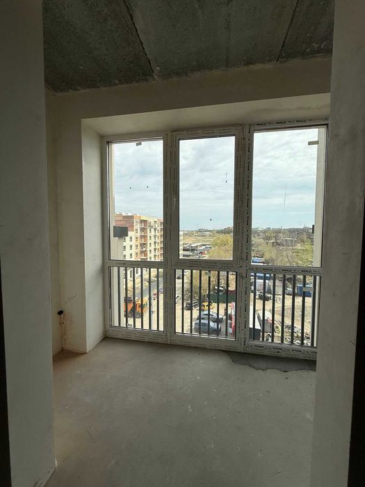 1к Квартира в Готовому Будинку